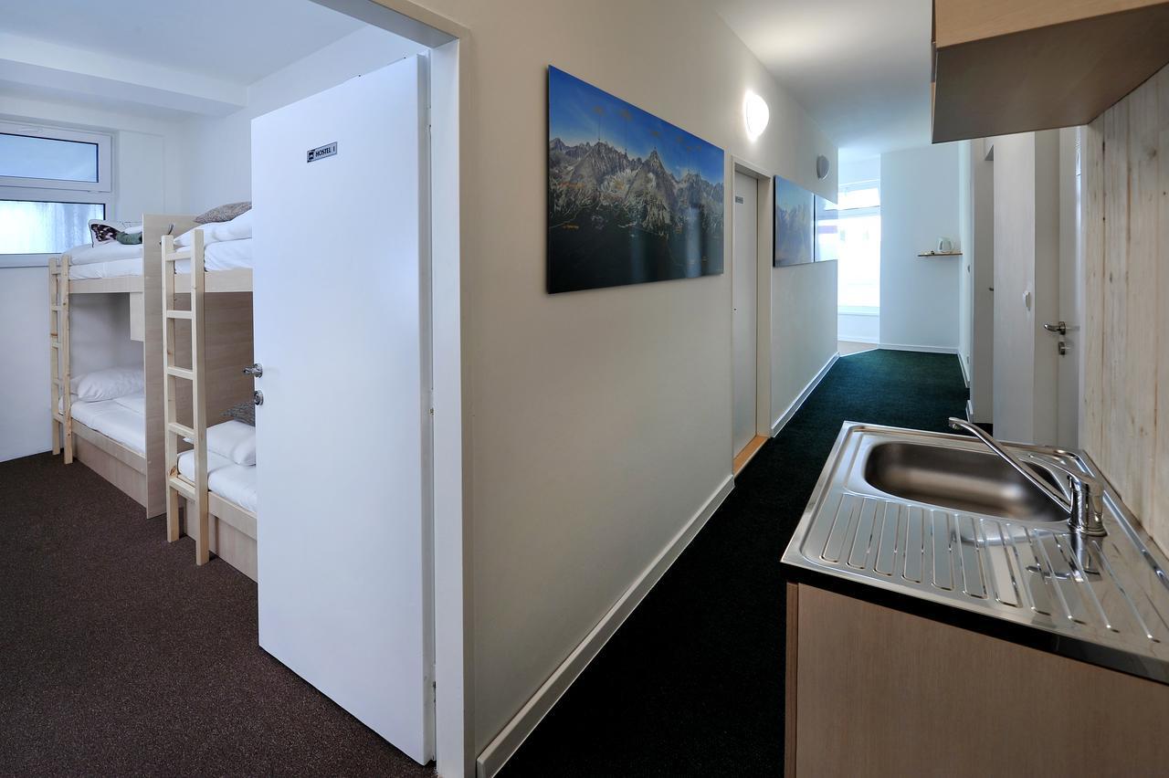Bel Hostel ตาตรันสกา ลอมนีจา ภายนอก รูปภาพ